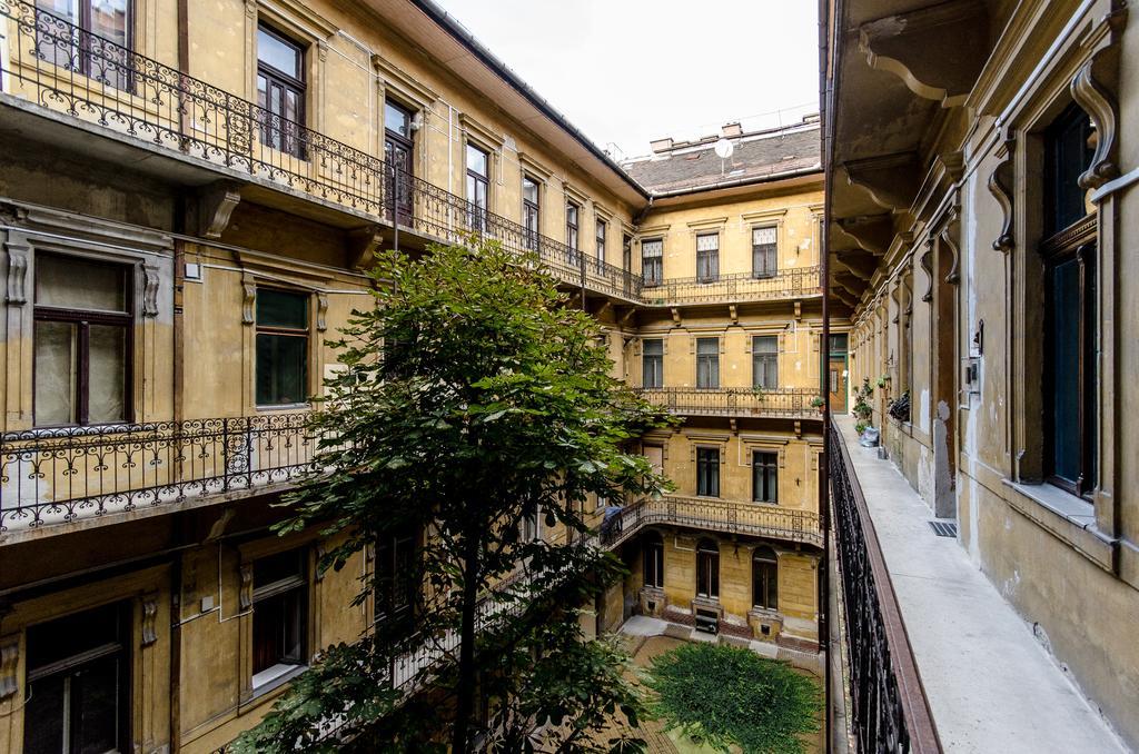 Basil Apartment Budapest Esterno foto